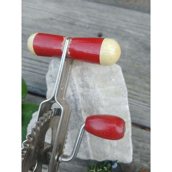 Vintage High Speed Super Center Drive Beater By Ekco - Picture 9 of 10